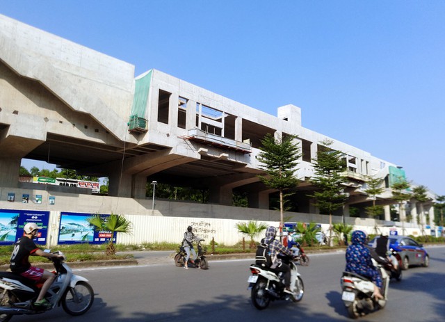 Mục sở thị tuyến đường sắt đô thị Nhổn - ga Hà Nội chậm tiến độ 2 năm - Ảnh 11.
