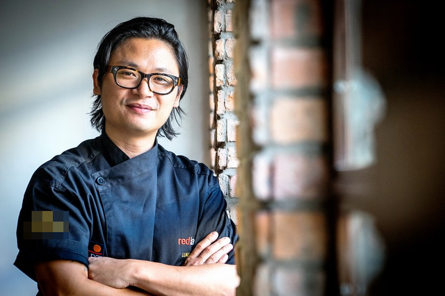 Bí quyết nấu ăn khiến thực khách bất ngờ của phù thủy ẩm thực Luke Nguyễn - Ảnh 2.