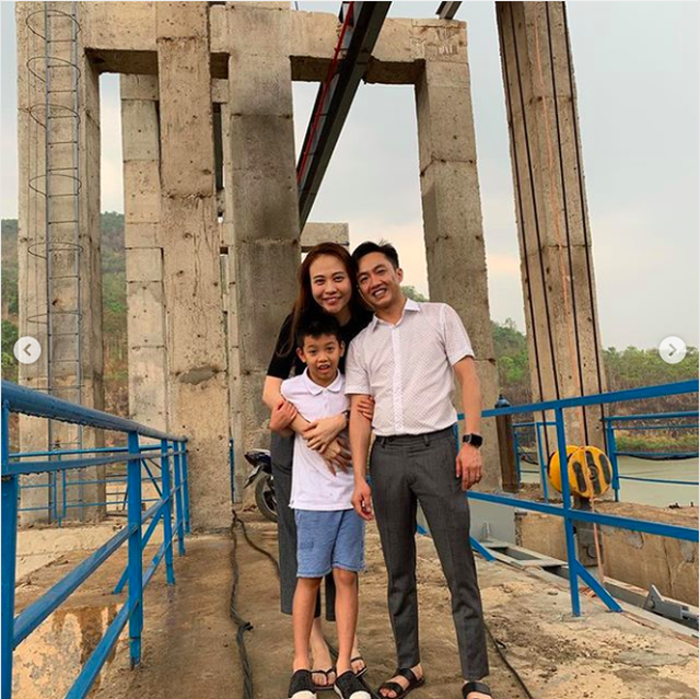 Cuộc sống hội cô chiêu, cậu ấm Vbiz: Toàn trong biệt thự triệu đô, vú em biết 2 thứ tiếng, học phí hàng trăm triệu - Ảnh 24. Cuộc sống hội cô chiêu, cậu ấm Vbiz: Toàn trong biệt thự triệu đô, vú em biết 2 thứ tiếng, học phí hàng trăm triệu - Ảnh 24.