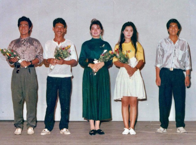 Việt Trinh đăng ảnh chụp với Lý Hùng gần 30 năm trước - Ảnh 1.
