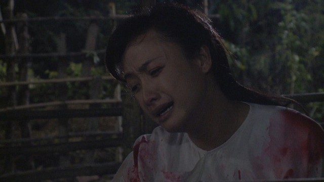 Tiếng sét trong mưa tập 23: Bình - Nhật Kim Anh ôm bụng bầu nhảy sông tự sát, khán giả thương xót đến tột cùng - Ảnh 5.