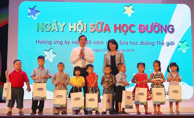 Đà Nẵng tổ chức ngày hội sữa học đường cho trẻ em mầm non - Ảnh 2.