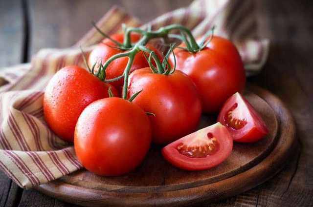 9 tác dụng phụ khi ăn quá nhiều cà chua, điều số 8 nguy hiểm nhất có thể mất mạng  - Ảnh 1.