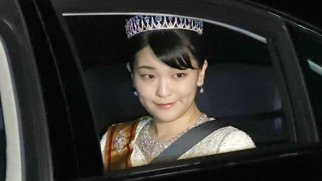 Công chúa Nhật Bản trì hoãn hôn lễ gần 2 năm: Vị hôn phu thường dân mất hút và phản ứng trái chiều của các thành viên hoàng gia - Ảnh 2.