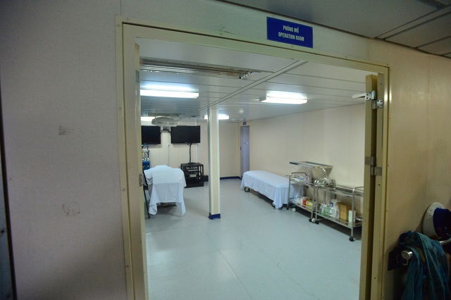 Cận cảnh bệnh viện trên biển hiện đại nhất Việt Nam - Ảnh 6.