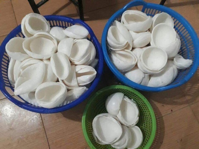 Cận Tết, nhiều bà nội trợ Việt mua cùi dừa non 70 ngàn đồng/kg làm mứt, tiểu thương ngày bán cả tạ  - Ảnh 12.