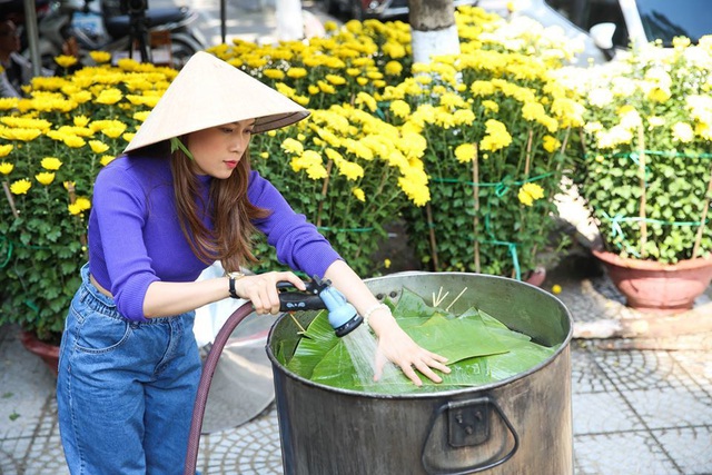 Mỹ Tâm trổ tài gói bánh, làm mứt Tết, fan khen làm gì cũng xuất sắc - Ảnh 3.