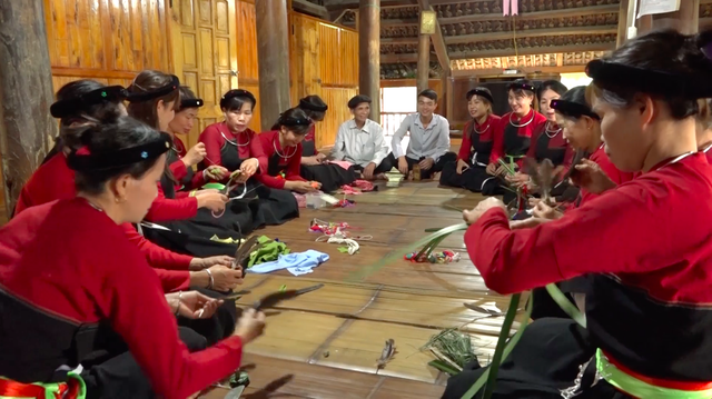 VIDEO: Độc đáo “điệu múa Tết” của dân tộc Cao Lan ở Tuyên Quang - Ảnh 7.