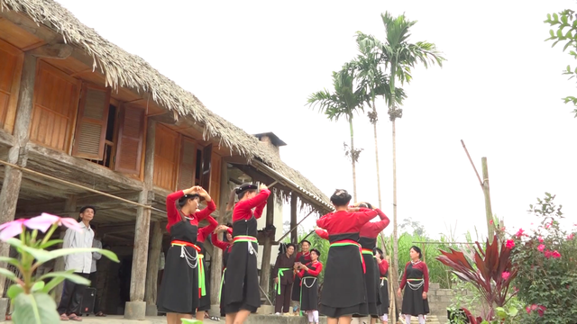 VIDEO: Độc đáo “điệu múa Tết” của dân tộc Cao Lan ở Tuyên Quang - Ảnh 8.