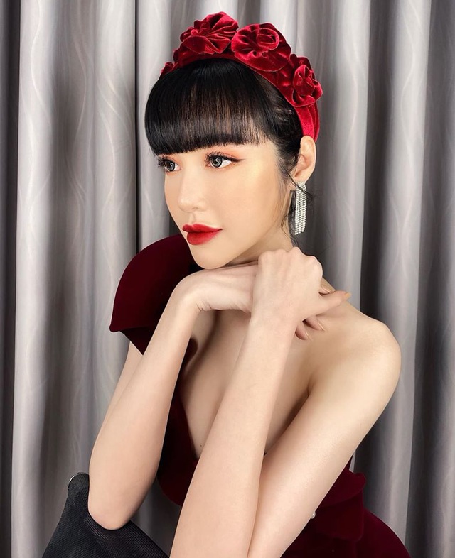 Elly Trần v&agrave; H&agrave; Tăng c&ugrave;ng đu trend bờm nhung nhưng người quyến rũ bạo liệt, người lại biến h&oacute;a kh&ocirc;n lường - Ảnh 2.