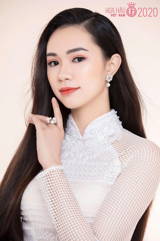 Người đẹp được đặc cách bất ngờ rút khỏi “Hoa hậu Việt Nam 2020” vào phút chót là ai? - Ảnh 2.