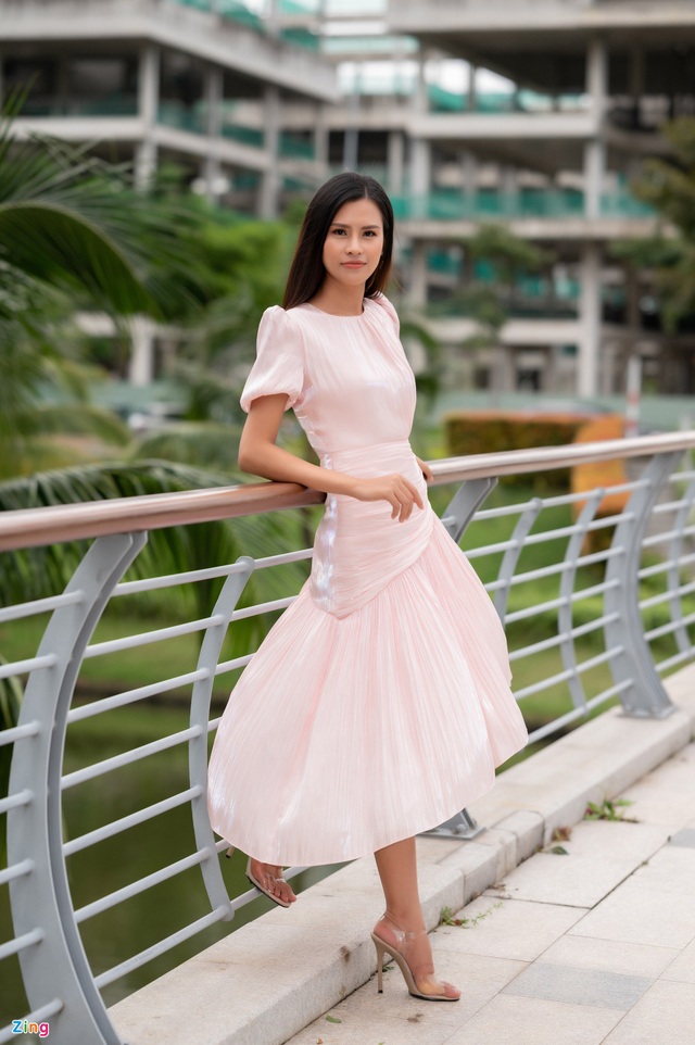 Ảnh đời thường của đại diện Việt Nam đi thi Hoa hậu Trái Đất 2020 - Ảnh 8.
