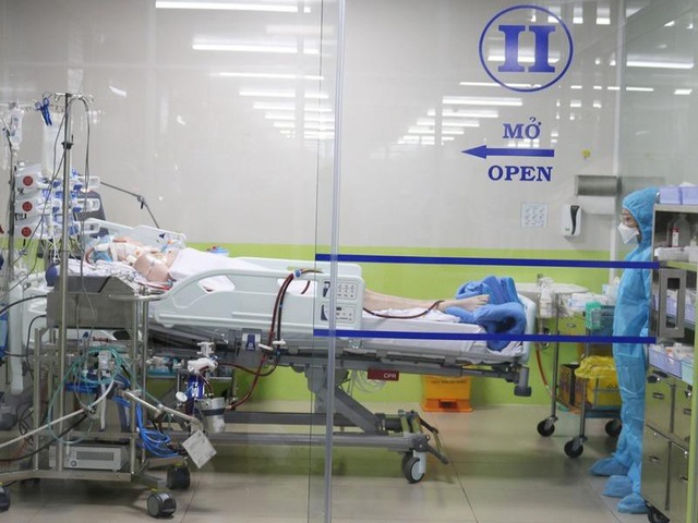 Cứu sống hàng trăm bệnh nhân thập tử nhất sinh bằng ECMO - Ảnh 1.