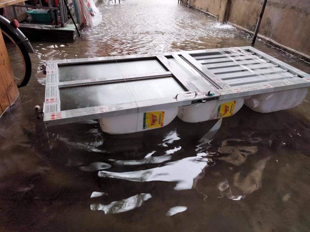 Hai ngày mưa lớn, TP Hà Tĩnh thất thủ - Ảnh 12.