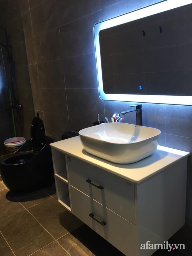 Phòng tắm nhỏ được chăm chút tỉ mẩn với chi phí đẹp “bất ngờ” của vợ chồng trẻ ở Vũng Tàu - Ảnh 5.