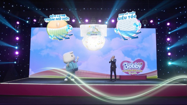 Những khoảnh khắc ấn tượng trong buổi livestream ra mắt siêu phẩm Tã quần Bobby  - Ảnh 3.