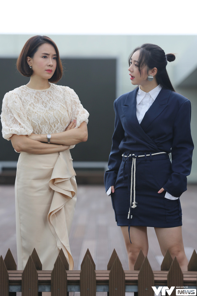 Hồng Diễm nóng mặt vì Quỳnh Kool vênh váo trong phim mới - Ảnh 2.