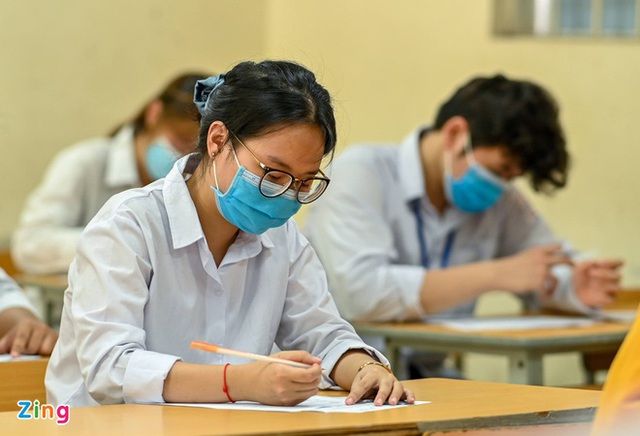 Nhiều thí sinh trượt ĐH Bách khoa Hà Nội vì thiếu điểm học bạ - Ảnh 2.