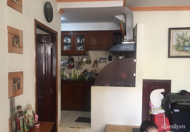 Cải tạo nhà tập thể 85m² thành không gian đậm chất Đông Dương với chi phí 700 triệu đồng ở Sài Gòn - Ảnh 3.