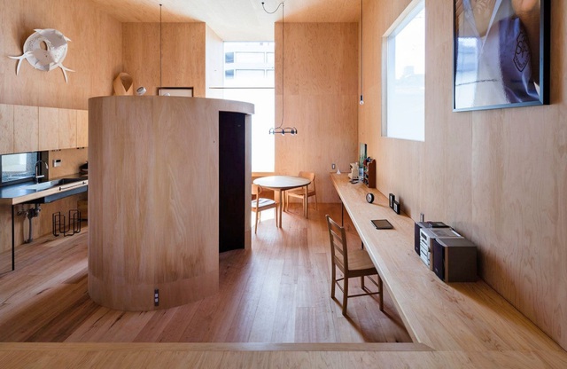 Căn nhà phố nhỏ xinh ở Nhật Bản được mệnh danh là thiên đường của sự tối giản - Ảnh 4.