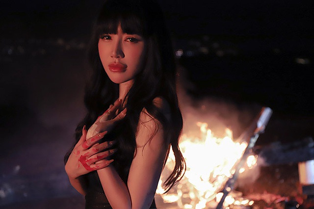 Elly Trần quay cảnh nóng trong MV đầu tay - Ảnh 10.