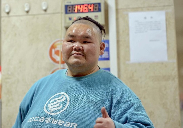 Cuộc sống của người đàn ông béo nhất Trung Quốc sau khi giảm cân - Ảnh 7.