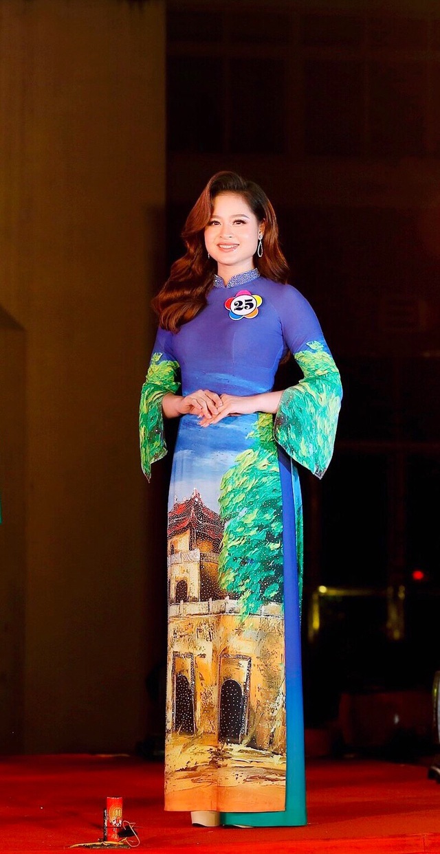 NTK Hoàng Ly đưa Hà Nội ngàn năm lên áo dài - Ảnh 11.