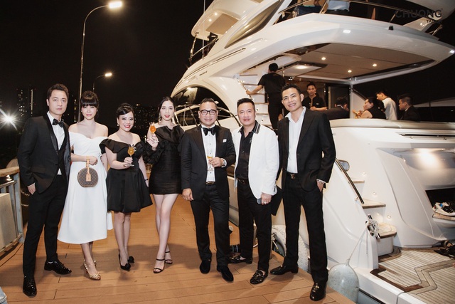 Tuxedo Chuong tailor yacht party - nơi tinh hoa hội tụ - Ảnh 7.