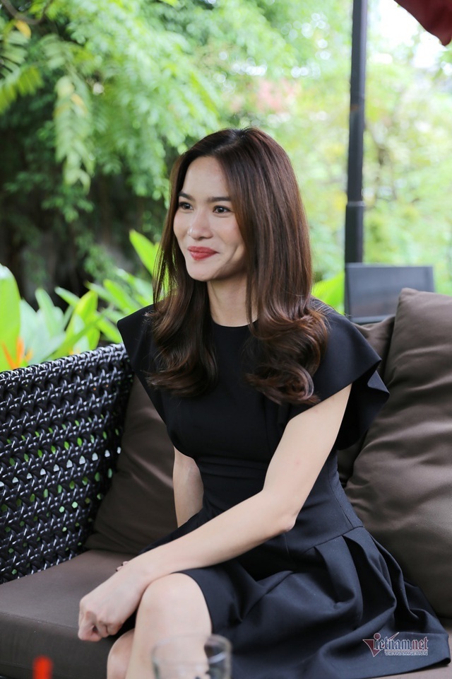 MC Mai Trang VTV: Nhiều người khuyên tôi lấy chồng giàu là xong - Ảnh 9.
