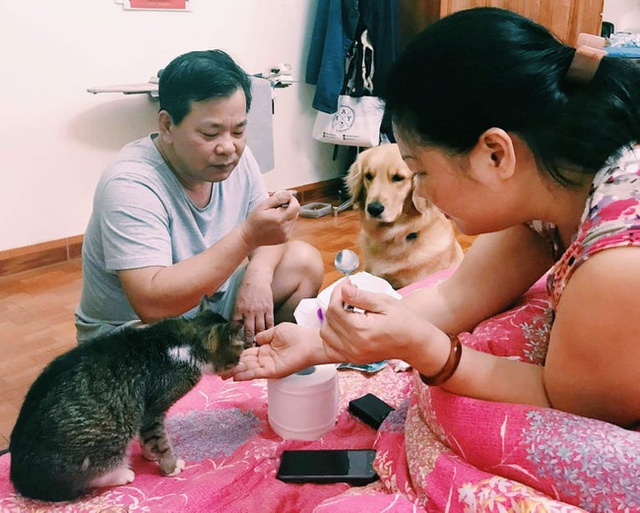 Chuyện tình 30 năm khiến mọi người thán phục - Ảnh 2. Chuyện tình 30 năm khiến mọi người thán phục - Ảnh 2.
