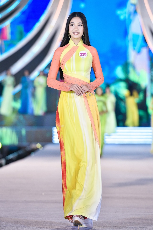 Vân Ly - từ tiếp viên hàng không đến Top 10 Hoa hậu Việt Nam - Ảnh 7.