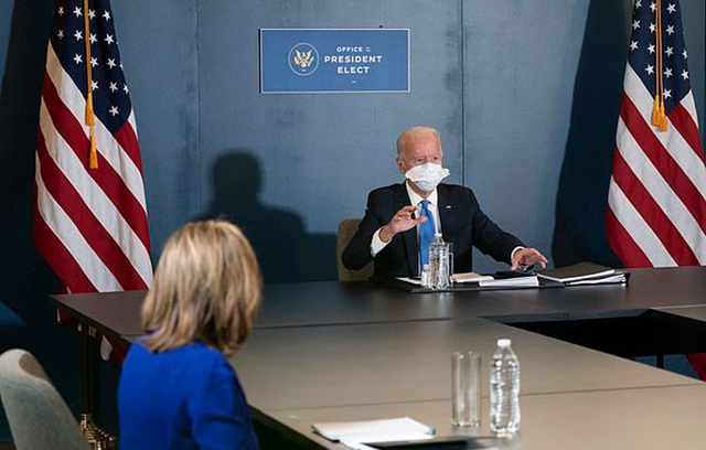 Ông Biden đuổi mắng phóng viên giữa cuộc họp - Ảnh 2.