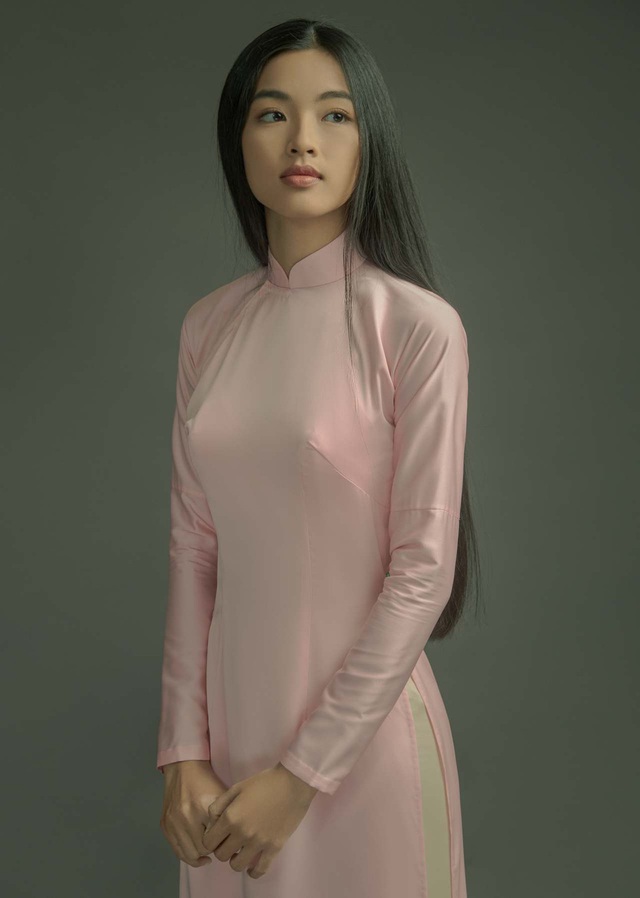 Nhan sắc cô gái đóng vai người tình của Trịnh Công Sơn - Ảnh 1.