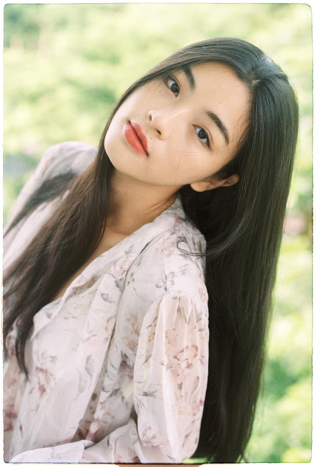 Nhan sắc cô gái đóng vai người tình của Trịnh Công Sơn - Ảnh 3.
