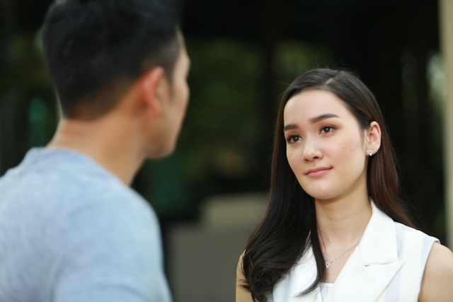 Biết chồng bồ bịch, vợ 'ra đòn' đầy ngoạn mục khiến ả nhân tình sợ run, riêng gã phản bội phải cúi đầu bái phục