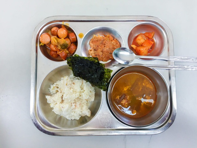 Bữa trưa của học sinh Hàn Quốc có gì đặc biệt? - Ảnh 1.