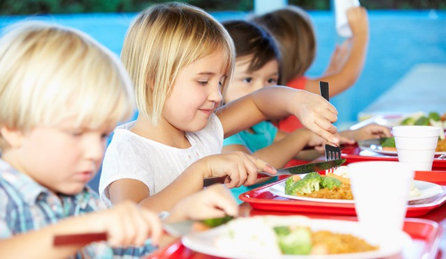 Trẻ tiểu học ở Pháp ăn gì trong bữa trưa? - Ảnh 5.