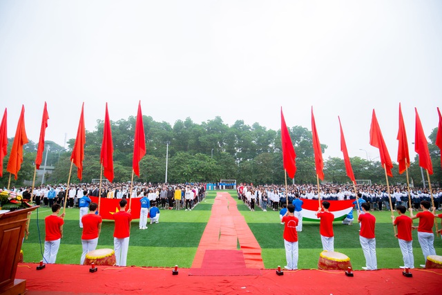 Trường Đại học Công nghiệp Việt - Hung tổ chức lễ kỷ niệm 43 năm truyền thống đào tạo và khai giảng năm học 2020 – 2021 - Ảnh 6.