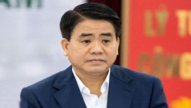 Sáng 11/12, cựu Chủ tịch UBND TP Hà Nội Nguyễn Đức Chung hầu tòa - Ảnh 1.