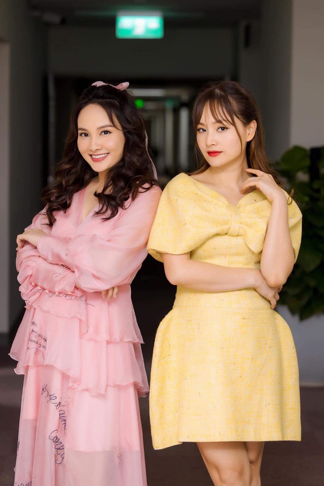 Bảo Thanh bầu to nhưng không hề nở mặt, mặc diêm dúa như công chúa khiến Lan Phương phải nói điều này - Ảnh 3. Bảo Thanh bầu to nhưng không hề nở mặt, mặc diêm dúa như công chúa khiến Lan Phương phải nói điều này - Ảnh 3.
