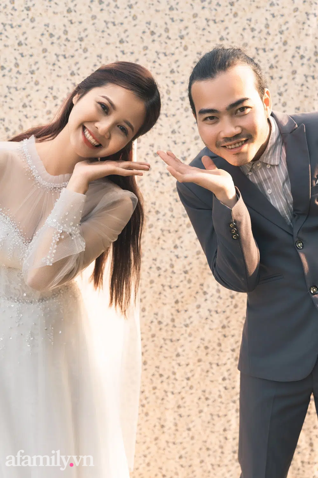 Bộ ảnh cưới kì dị ở nghĩa trang gây tranh cãi MXH: Hóa ra lại liên quan đến câu chuyện thật của nhân vật chính, nhan sắc cô dâu quá bất ngờ - Ảnh 21. Bộ ảnh cưới kì dị ở nghĩa trang gây tranh cãi MXH: Hóa ra lại liên quan đến câu chuyện thật của nhân vật chính, nhan sắc cô dâu quá bất ngờ - Ảnh 21.