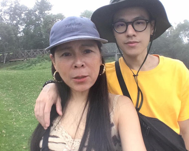 Trào lưu tìm sugar mommy bị chỉ trích của thanh niên Trung Quốc - Ảnh 2.