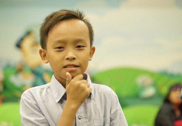 Hồ Văn Cường khó nhận ra ở tuổi 17 sau 4 năm đoạt Vietnam Idol Kids - Ảnh 3.