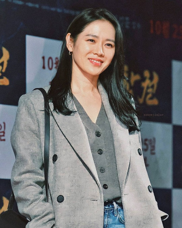 4 kiểu tóc đẹp đỉnh cao của Son Ye Jin: Đều hợp với nàng U30, ngắm thì kiểu gì cũng tìm thấy chìa khóa lên đời nhan sắc - Ảnh 5.