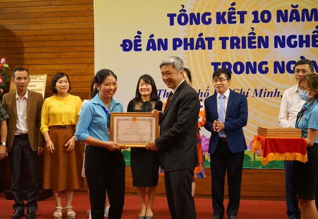 Hội nghị tổng kết 10 năm triển khai Đề án phát triển nghề Công tác xã hội trong ngành y tế - Ảnh 2.