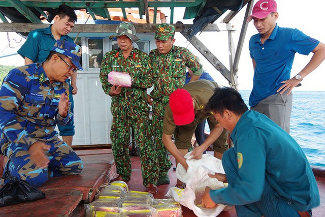 20 kg ma tuý trôi dạt trên đảo Thổ Chu - Ảnh 1.