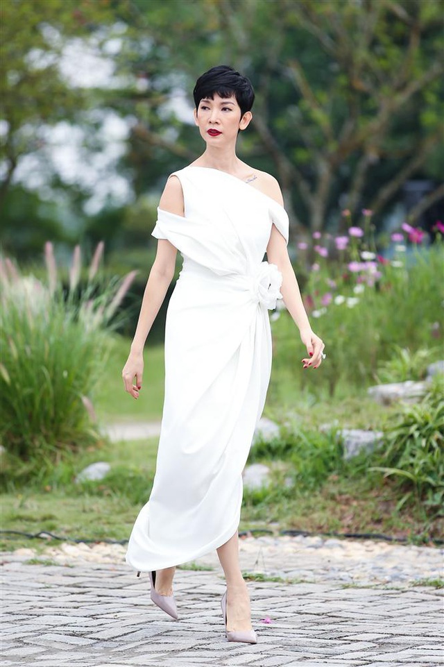 NTK Đỗ Mạnh Cường tham gia tuần lễ thời trang Vietnam Junior Fashion Week - Ảnh 1.