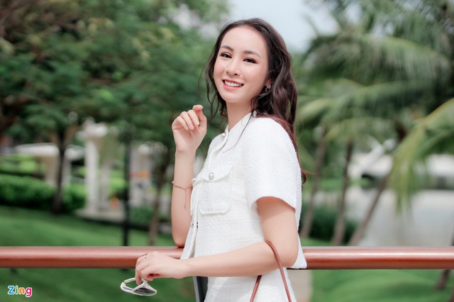 Người đẹp tài năng Hoa hậu Việt Nam kiếm được 5.000 USD/tháng năm 20 tuổi - Ảnh 2.