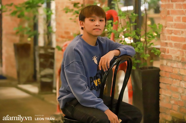 Quán quân Vietnam Idol Kids Hồ Văn Cường sau khi lột xác khó nhận ra: Là chàng trai 18 tuổi mong ước mua nhà cho ba mẹ, từng bị gán ghép với Phương Mỹ Chi - Ảnh 9.