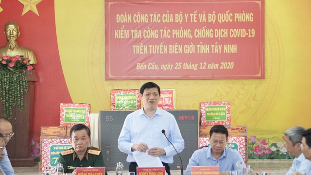 Bộ trưởng Bộ Y tế thăm, kiểm tra công tác phòng chống COVID-19 tại khu vực biên giới tỉnh Tây Ninh - Ảnh 4.